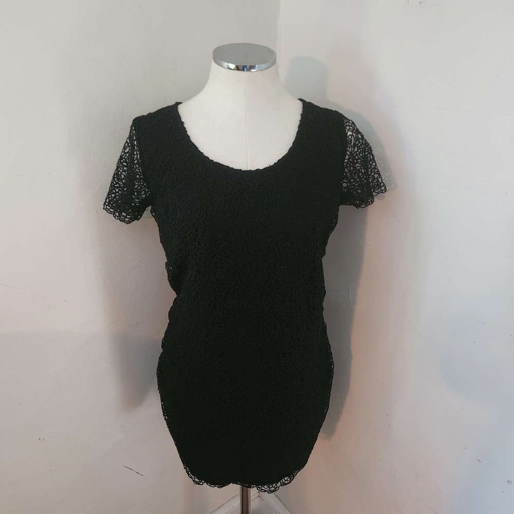 Forever 21 Black Lace Overlay Sheath Dress Short‎ Sleeve Zipper Back Womens M